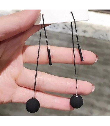 Boucle d'oreille à longue frange boule noire 14cm (1 paire)